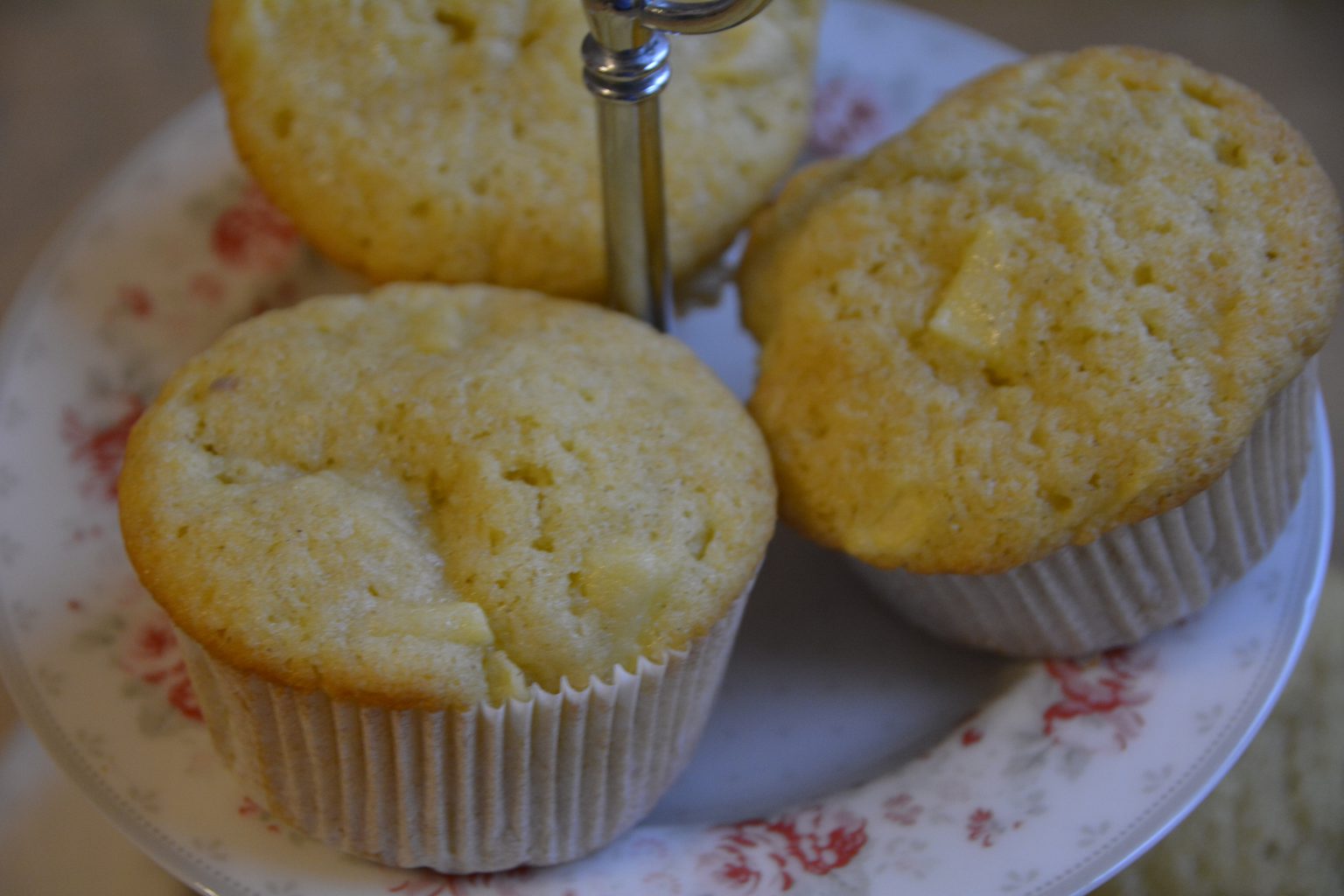 Apfel-Dinkel-Muffins in richtig saftig! - books and babies